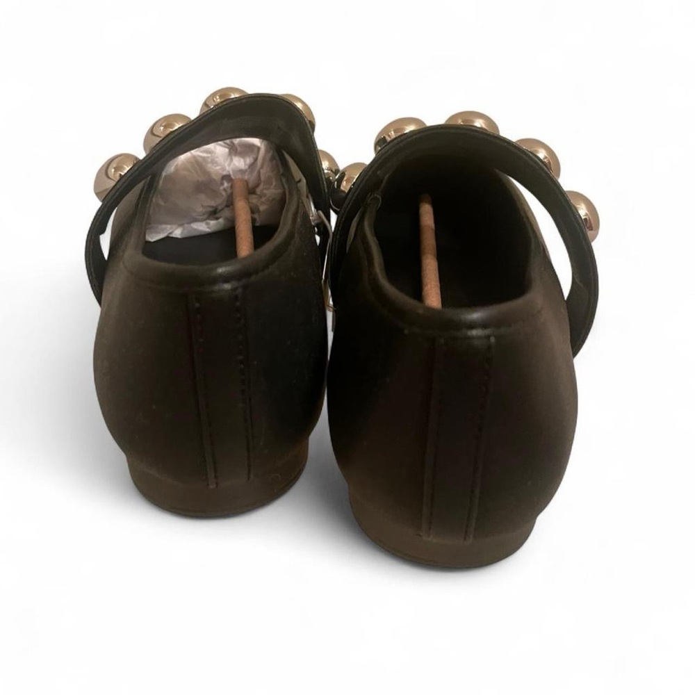 Sold Elegant Black Women's Shoes with Silver Accents - Picture 3 of 4